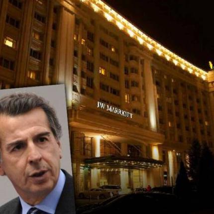 Ο Λιάπης "πνίγει" τον πόνο του σε υπερπολυτελές ξενοδοχείο της Ρουμανίας