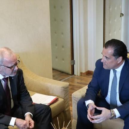 Βέρνερ Χόγερ, Άδωνις Γεωργιάδης