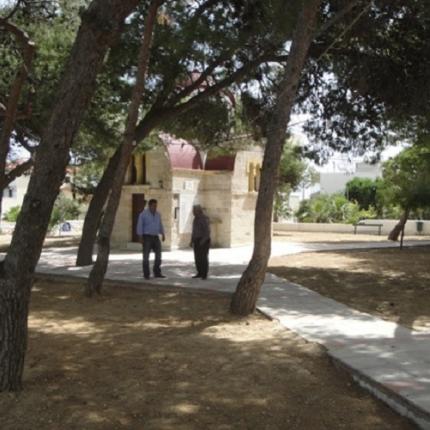 άγιοι πάντες εκκλησάκι