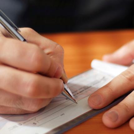 ακαλυπτες επιταγες