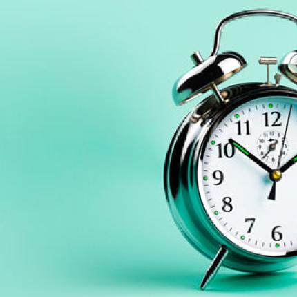 Ωτοασπίδες - ξυπνητήρι για να ξυπνάτε χωρίς να ενοχλείτε το διπλανό σας (βίντεο)