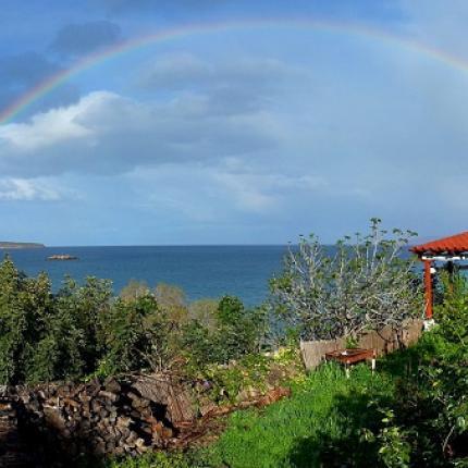 Ξαφνική νεροποντή στον Άγιο Νικόλαο νωρίς το απόγευμα