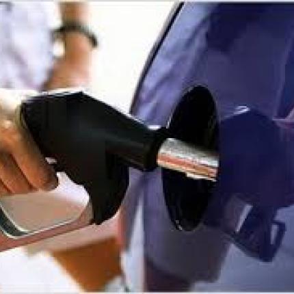 Στα χαμηλότερα επίπεδα των τελευταίων ετών η τιμή της αμόλυβδης