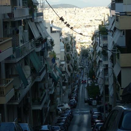 Άνδρας έπεσε σε φωταγωγό πολυκατοικίας στην Κυψέλη