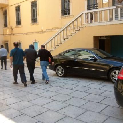 πατερας κακοποιηση