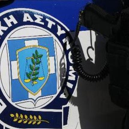 Αναζητούν νεαρό Ηρακλειώτη που απειλούσε και λήστευε πολίτες