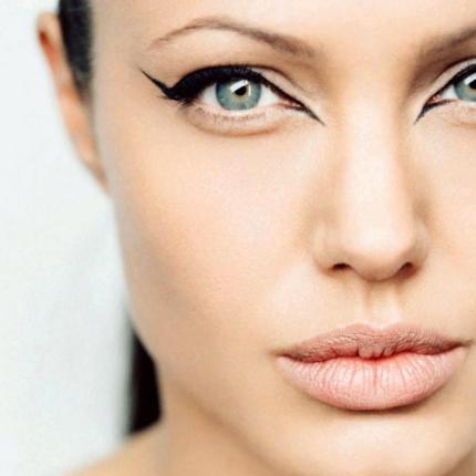 angelina-jolie-face-1080p.jpg