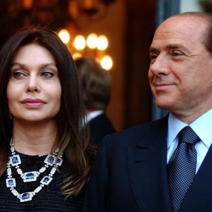 Στα δύο εκατ. ευρώ τον μήνα «περιορίζεται» η διατροφή του Μπερλουσκόνι