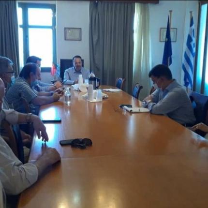 στιγμιότυπο από τη συνάντηση που πραγματοποιήθηκε σήμερα
