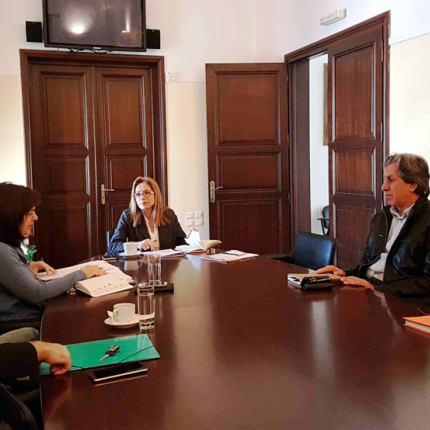 αποκεντρωμένη