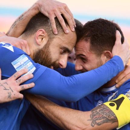 apollon-lamia-match.jpg