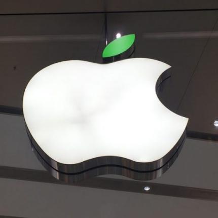 apple.jpg