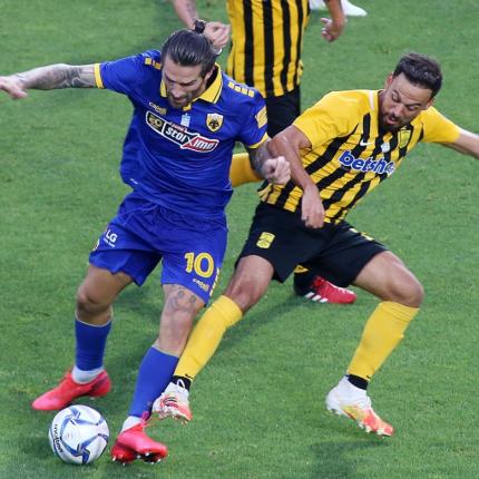 arιs-aek.jpg