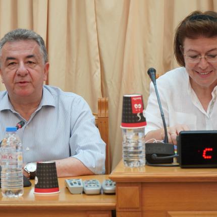arnaoytakis-mendoni.jpg