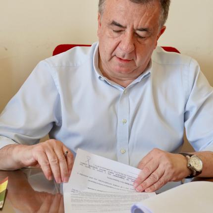Αρναουτακης