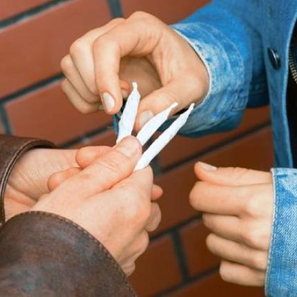 μαθητές ναρκωτικά σχολεία