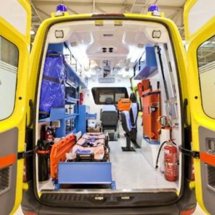 Από το πλοίο στο ασθενοφόρο κι από κει ... στο Βενιζέλειο