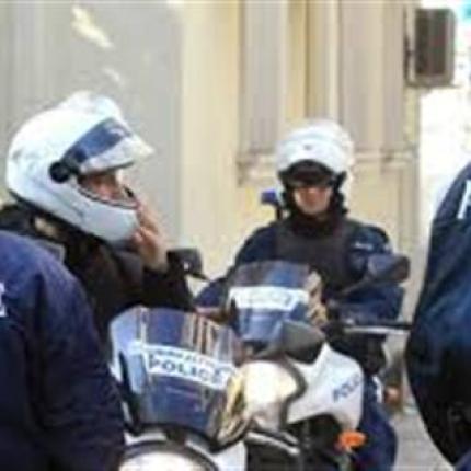 Συμπλοκή Ρομά - αστυνομίας - κατοίκων στα Σπάτα
