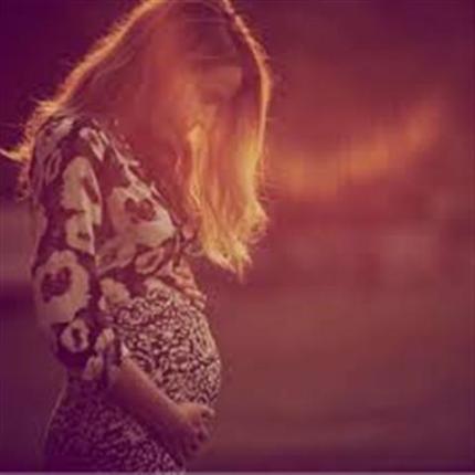 Η Blake Lively ανέβασε κι άλλη φωτογραφία με ... φουσκωμένη κοιλιά