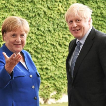 boris-johnson-angela-merkel.jpg