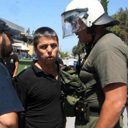 Ενώπιον των ανακριτριών τρεις βουλευτές της Χ.Α.
