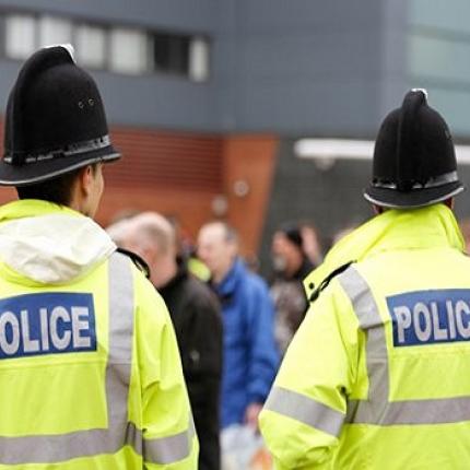 Βρετανία: Σύλληψη ενός νεαρού άντρα ύποπτου για το σχεδιασμό βομβιστικής επίθεσης