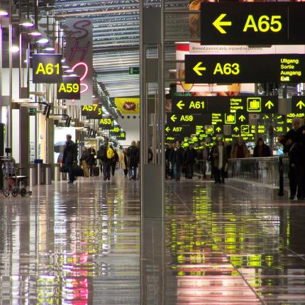 brussels_airport_pier_a_2008.jpg