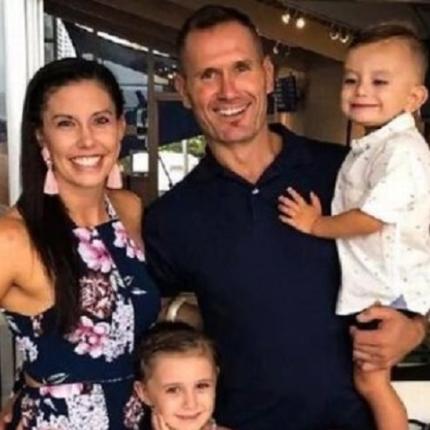 Ο πρώην σταρ του ράγκμπι Ρόουαν Μπάξτερ.