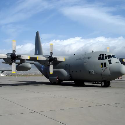 Ανήλικος βρέθηκε νεκρός κρυμμένος σε αμερικανικό αεροσκάφος