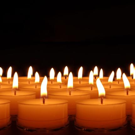 candles-492171-e1416178093846.jpg