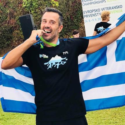 chourdakis_kolimvisi.jpg