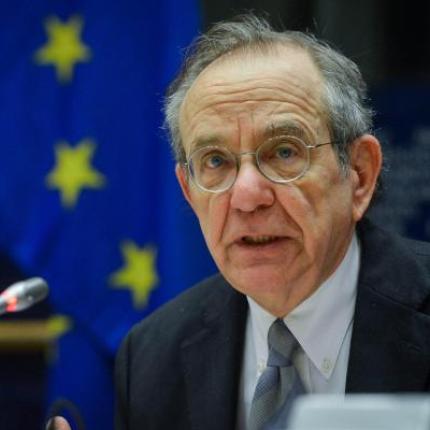 "Στηρίζουμε το ελληνικό αίτημα – Πρέπει να βγει η χώρα από την κρίση"