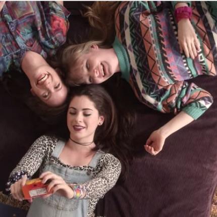 Ξαναθυμηθείτε τη δεκαετία του '90 μέσα από ένα βίντεο