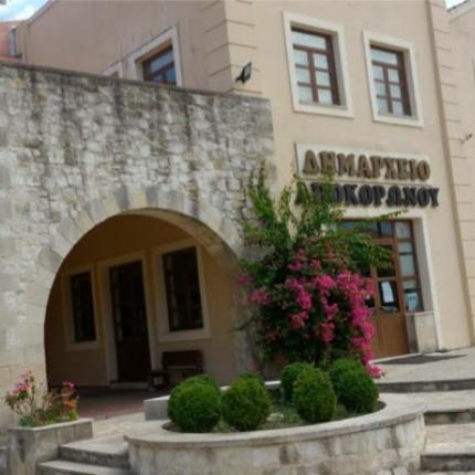 Σε 34 από τα 47 εκλογικά τμήματα τα επίσημα αποτελέσματα για τον Δήμο Αποκορώνου