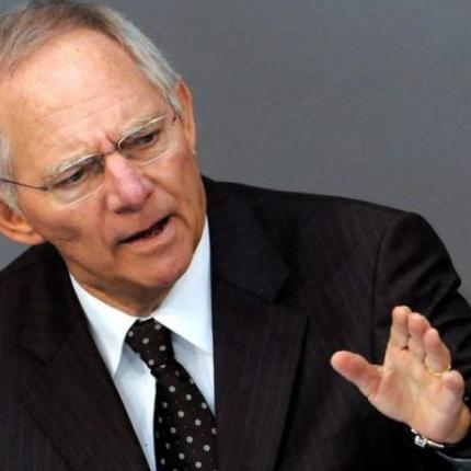 Διάψευση Σόιμπλε: Λάθος το δημοσίευμα για την "εξάμηνη παράταση" στην Ελλάδα