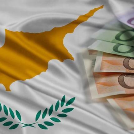Πλησίασε τα 900 εκατ. ευρώ το δημοσιονομικό έλλειμμα της Κύπρου το 2013
