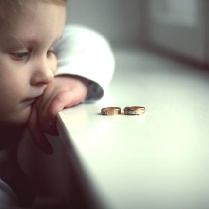 Χωρίζω ή μένω για χάρη των παιδιών;