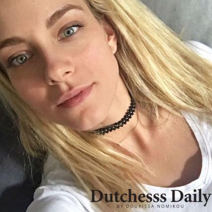 doukissa-nomikou-selfie.jpg