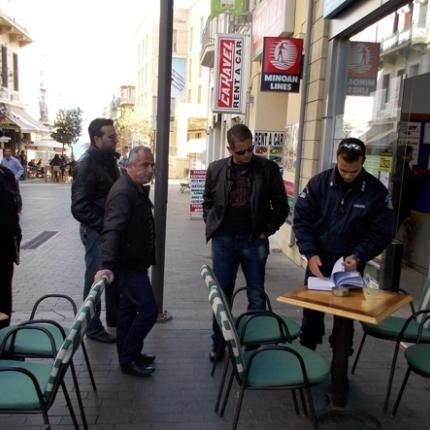 Σαρωτικοί έλεγχοι στο κέντρο - &#039;Επεσαν οι πρώτες &quot;καμπάνες&quot;