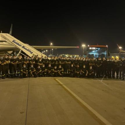 Στην Αθήνα οι 83 Γάλλοι πυροσβέστες