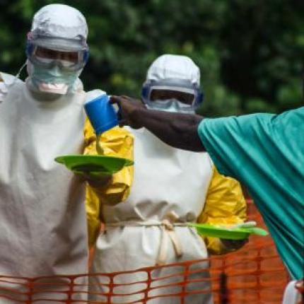 Πάνω από 9.000 οι νεκροί από Έμπολα στη δυτική Αφρική 