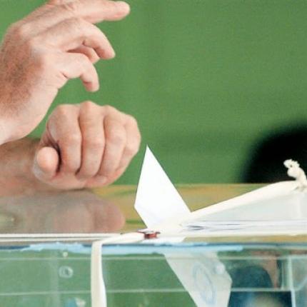 "Τα δίνουν όλα" οι πολιτικοί αρχηγοί στις τελευταίες προεκλογικές συγκεντρώσεις