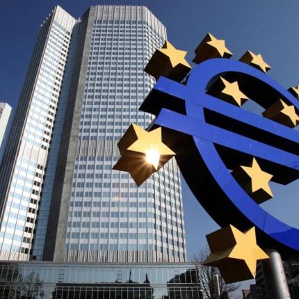 Βόμβα από την ΕΚΤ: Σταματάει να δέχεται ελληνικά ομόλογα - Τι απαντά η Αθήνα