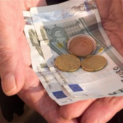 Σήμερα το ελάχιστο εγγυημένο εισόδημα στους πρώτους 400 του Δήμου Μαλεβιζίου