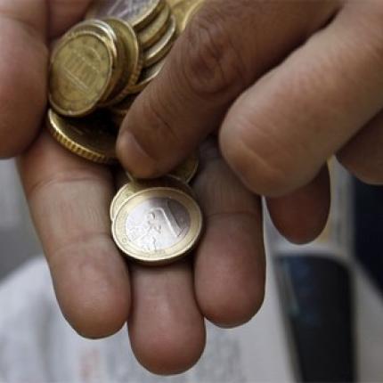 Ελάχιστο Εγγυημένο Εισόδημα: Ποιοι δικαιούνται 400 ευρώ το μήνα  