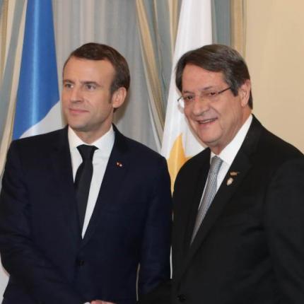 emmanoyel_makron_nikos_anastasiadis.jpg