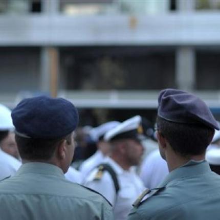 Στις 27 Νοεμβρίου τα αναδρομικά στους ένστολους