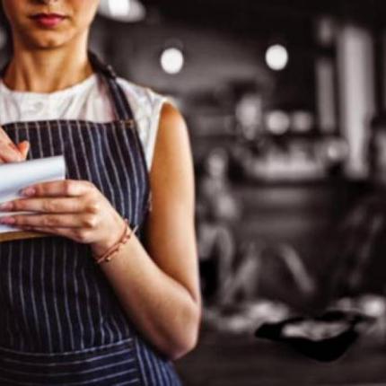 τουρισμος επισιτισμος εργαζομενη