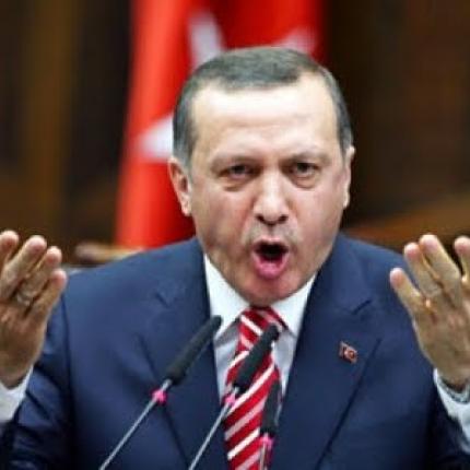 Σαρωτικός ανασχηματισμός στην Τουρκία μετά τις παραιτήσεις 3 Υπουργών