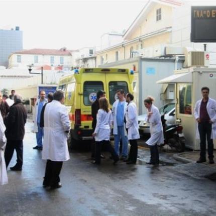 Παρατείνεται η θητεία των ειδικευόμενων στο ΕΣΥ